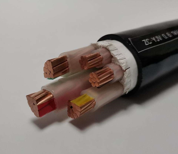 環市電線電纜廠家來和大家了解下電線電纜的制作工藝.jpg